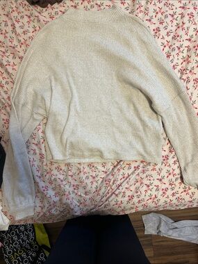 SO Cream Ribbed Mock-Neck Cropped Sweater